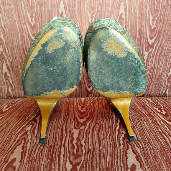 GUCCI Brown Python/Snakeskin 5" Heels - Picture 16 of 16